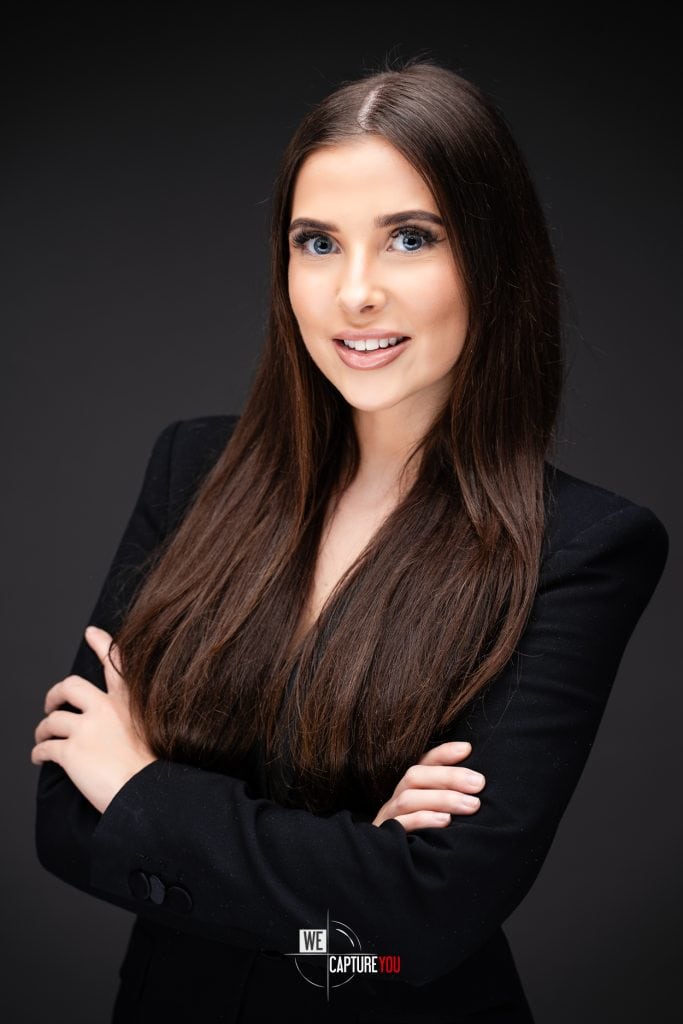 HEADSHOT BUSINESS PHOTOGRAPHY DUBAI ABU DHABI UAE