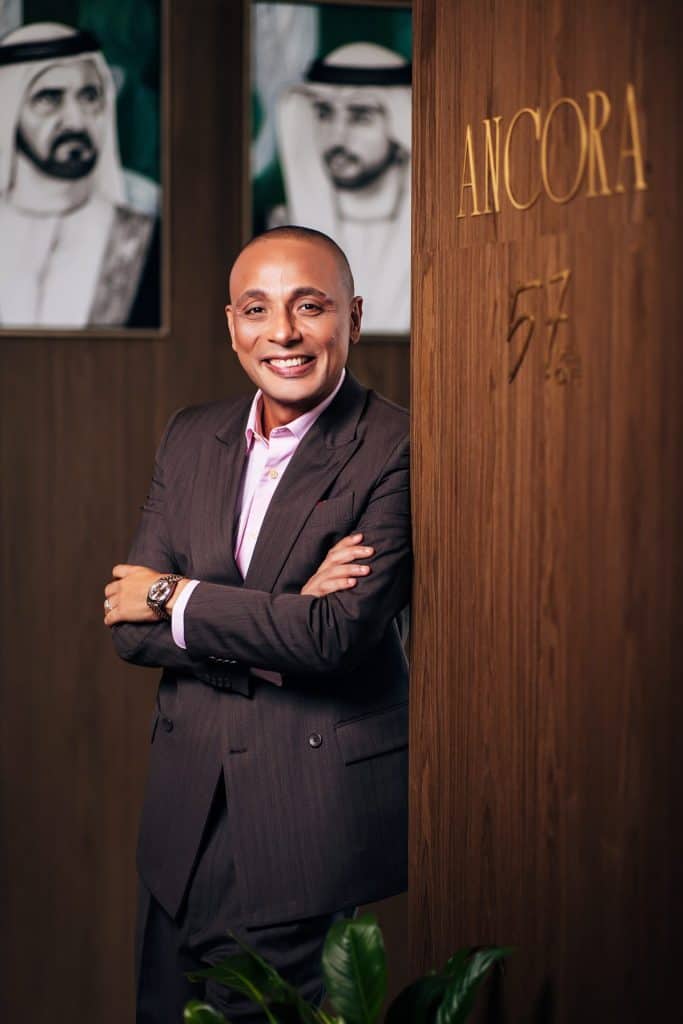 BUSINESS HEADSHOT PHOTOGRAPHY
